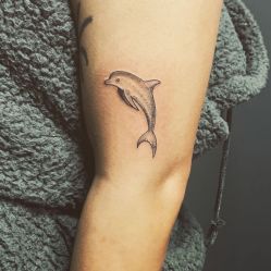 -刺客纹画纹身·洗纹身·穿孔饰品