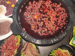 -渝宗老灶火锅(巴国城店)