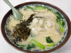 -明呈黄鱼面馆(斜土路店)