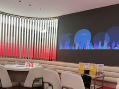 -海底捞火锅(杭州庆春路夜宵主题店)