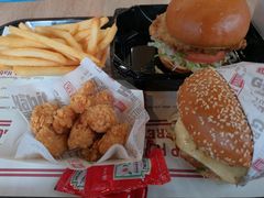 -The Habit Burger Grill 哈比特汉堡(复兴soho店)