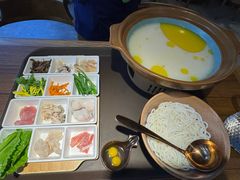 -云海肴汽锅鸡·云南小炒(天津国金汇店)