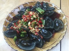 -乡土特色.冷锅鱼.牦牛肉汤锅