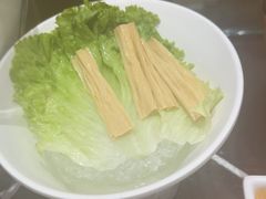 -东海怡品海鲜豆捞(舟宿夜江店)