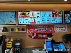 -南城香·饭香串香馄饨香(赵公口店)