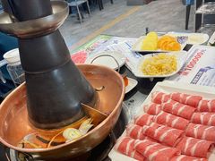 -楼外楼大刀肉传统火锅居(幸福街店)