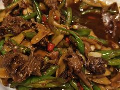 -陈厨老味·老派郴州菜(宜章店)