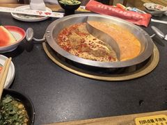 -沸炉重庆老火锅(军事博物馆店)