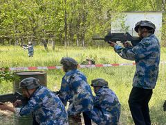 -亲兄弟真人CS团建拓展基地