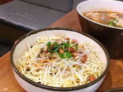 -谭师爷龙抄手(白下路店)