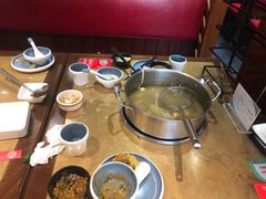 -左庭右院鲜牛肉火锅(金山万达店)
