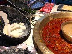 -哥老官重庆美蛙鱼头(宝山龙湖店)