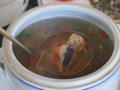 目鱼炖排骨-坛南湾阿强农家乐.海鲜大排档老字号(福州地标美食店)