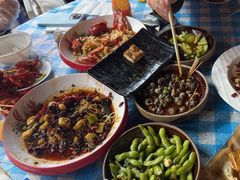 -老街烧烤大排档·地道湖北菜·龙虾馆(汉口火车站店)