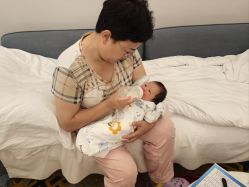 -玥奢国际母婴护理中心(滨江宝龙店)