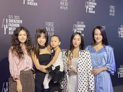 -欢乐海岸椰林沙滩-2025湾区超级灯会