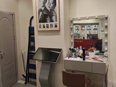 -方快PLUS照相馆(上海中环百联店)