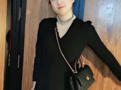 -CHANEL(戴高乐机场T 2E店)