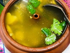 -小厨子私房菜·云南美食店