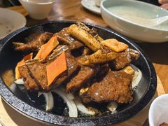 -金枝玉叶上海人家食府(三里河店)