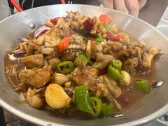 -梓檚中餐厅湖北菜小龙虾武昌鱼排骨藕汤(黄鹤楼店)