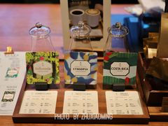 -星巴克臻选(广州高德置地秋广场店)