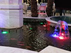 -碧中海汤泉汗蒸酒店