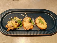 超值奶香芝士菌菇TAPAS-必胜客(威高广场店)