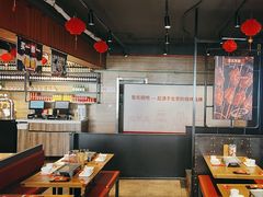 -管氏翅吧(护国寺店)