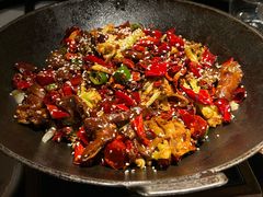 干锅肥肠-麻六记(凤凰汇店)