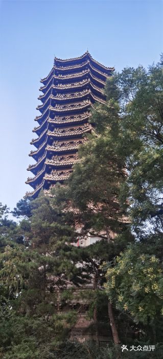 博雅塔图片