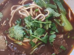 -醉牛腩·面小馆