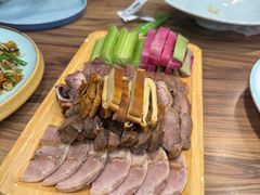 -合合春饼·酱骨·东北菜(潘家园店)