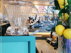 -星巴克臻选(金桥国际店)