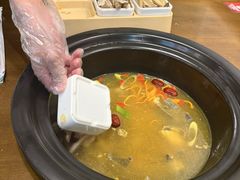 -菌乡缘·野生菌蒸汽鱼火锅(江边夜市店)