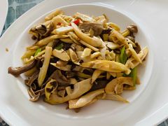 -天天向上素食餐厅(五台山店)