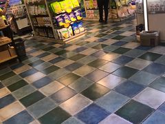 -世纪华联超市(三亚湾店)