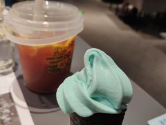 -小大董·烤鸭(观景餐厅·南京西路店)