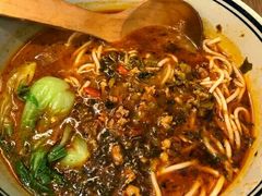 -刀小蛮半只鸡过桥米线(家乐福四元桥店)