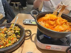 -WOW LUCKY创意韩料(龙阳广场店)