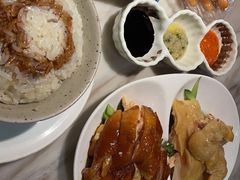 油白双拼-星平鸡饭·粤菜小炒(印象城旗舰店)
