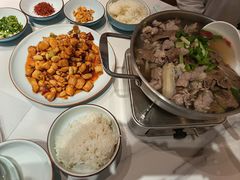-犇逸·乐山跷脚牛肉·四川现炒(览海店)