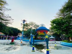-史努比缤纷世界