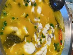 -严厨老坛酸菜鱼(金鹰店)