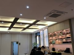 -艾博士·经络·推拿·正骨(湖景花园店)