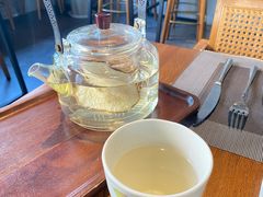 -Lighthouse灯塔西餐吧(燕儿岛支路店)