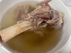 -周震馄饨