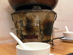 广式炭炉火锅-司马街鸡煲(西华路店)