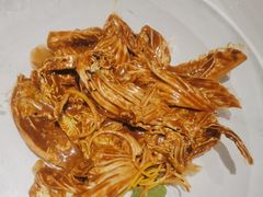 -皇城根·鲁菜济南菜·吊炉烤鸭·炒鸡鱼头(济南旗舰店)