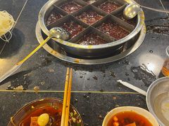 -邓莽子老火锅(中兴路总店)